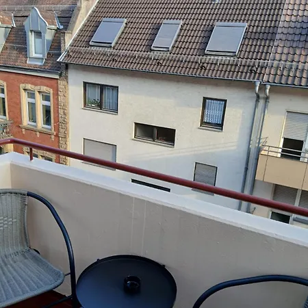 Hub 23 - Mit Balkon - Coffee For Free - *